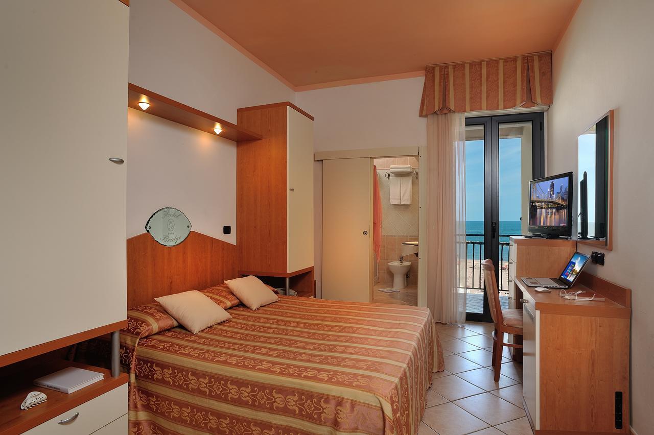 Hotel Bridge Bellaria-Igea Marina Dış mekan fotoğraf