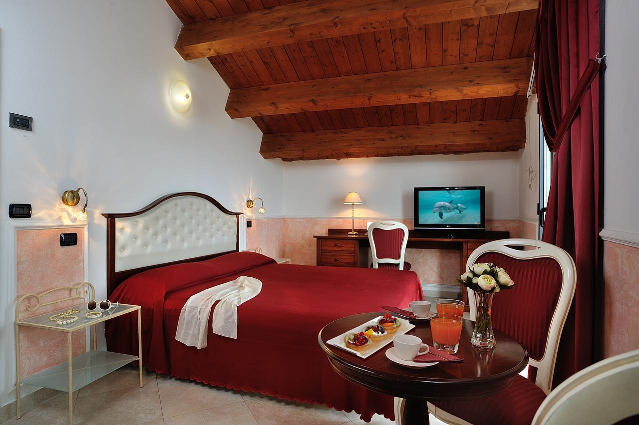 Hotel Bridge Bellaria-Igea Marina Dış mekan fotoğraf
